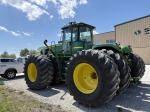 John Deere 9530