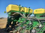 John Deere 1775NT