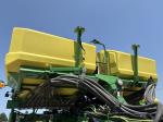 John Deere 1775NT
