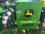 John Deere MT7