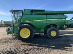 John Deere S780