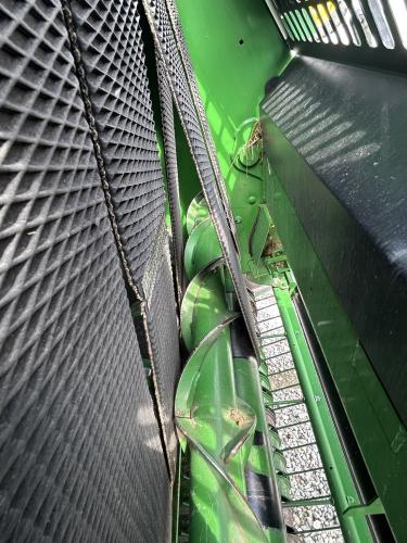 John Deere 560M