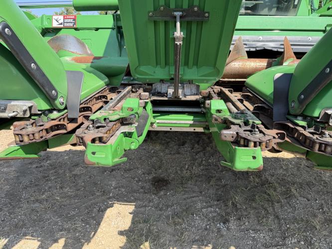 John Deere C12F