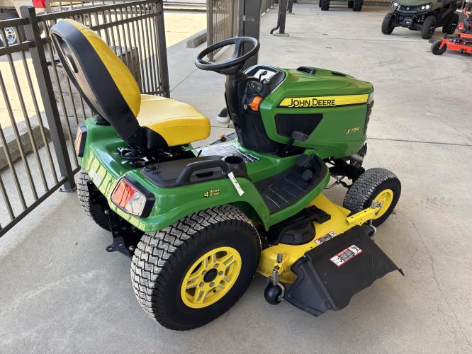 John Deere X734