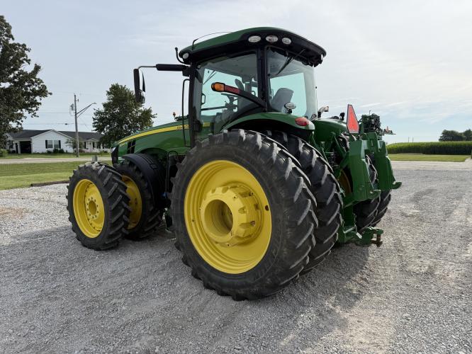 John Deere 8345R