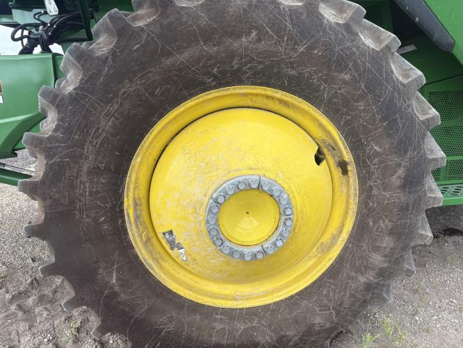 John Deere S7 900