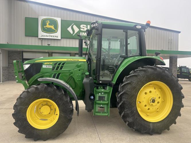 John Deere 6130M