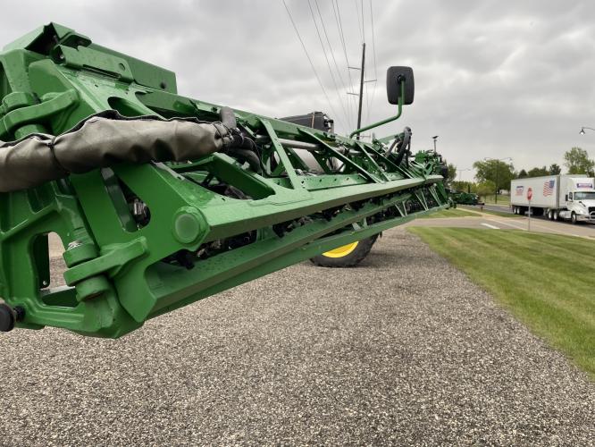 John Deere 412R