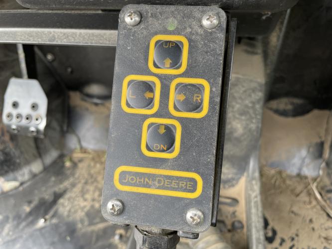 John Deere XUV 825I CAMO