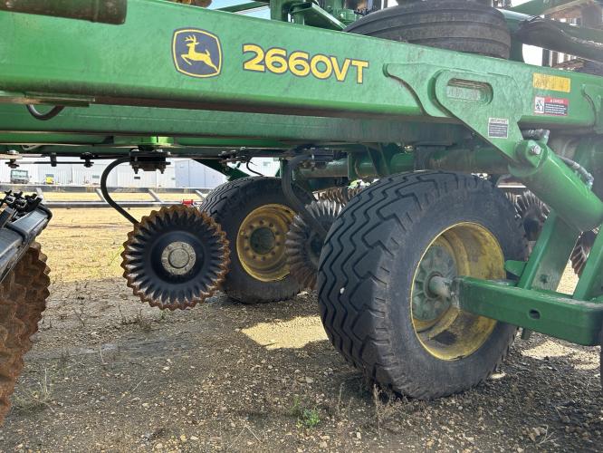 John Deere 2660VT