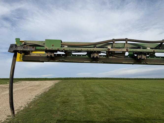 John Deere 612R