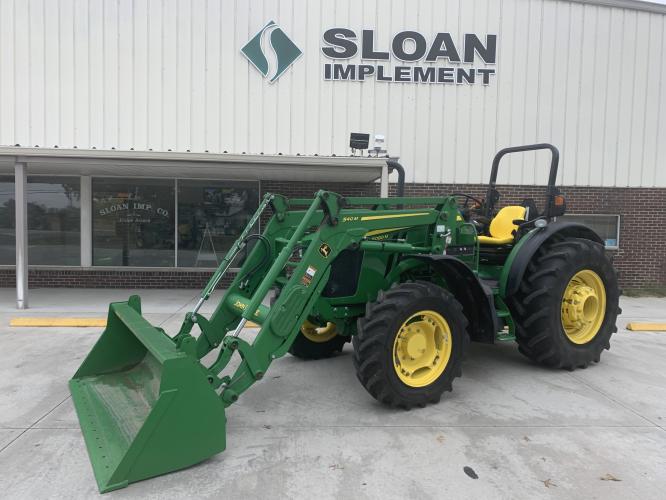 John Deere 5090M