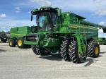 John Deere S7 700