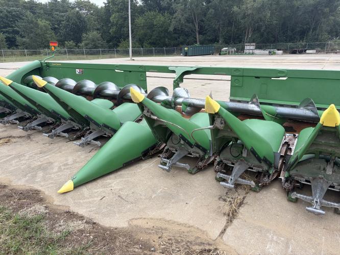 John Deere 612C