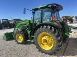 John Deere 5115M