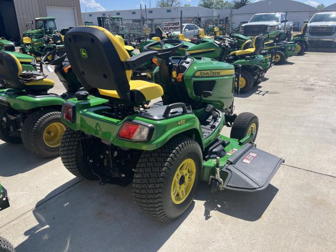 John Deere X734