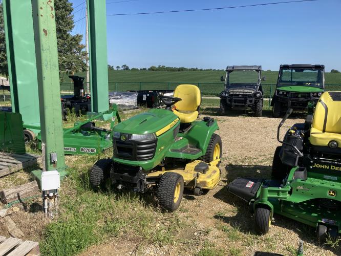 John Deere x730