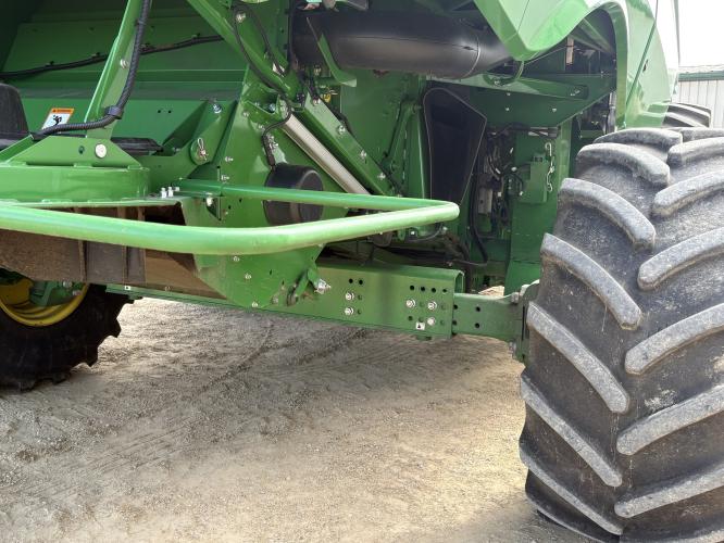 John Deere S780