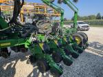 John Deere 1775NT