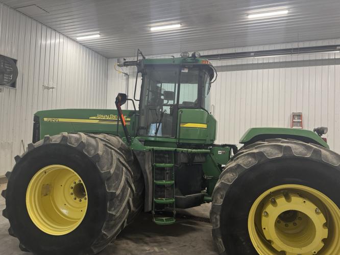 John Deere 9620