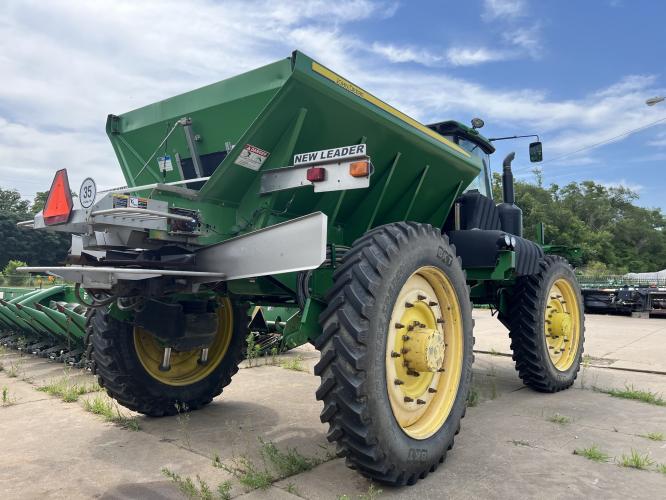 John Deere 4940