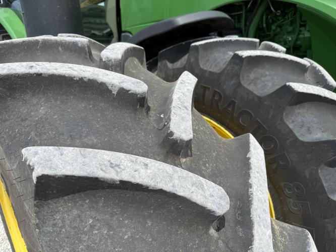 John Deere 8400R