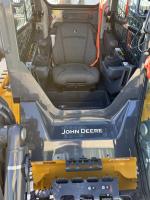 John Deere 331G