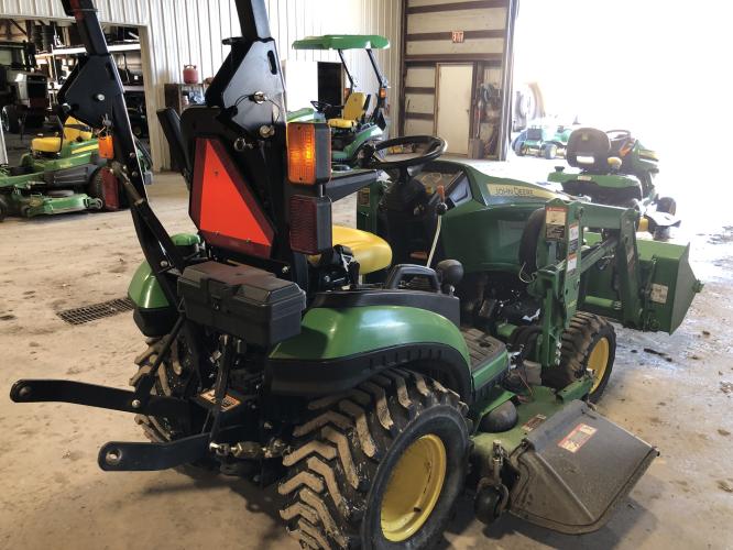 John Deere 1025R