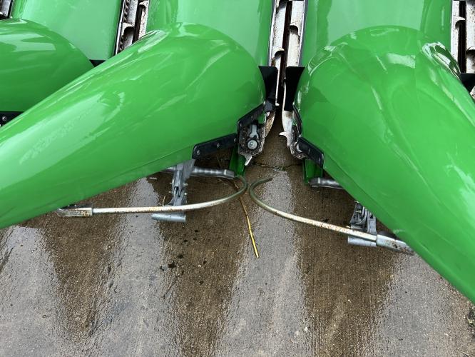 John Deere C12F