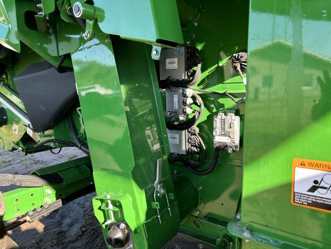 John Deere S790