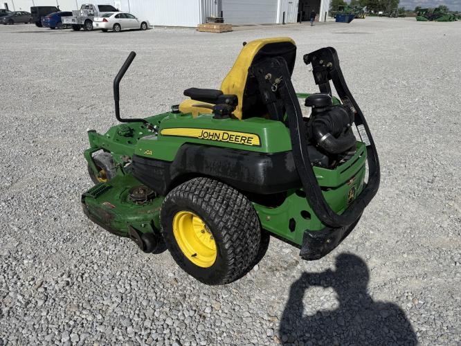 John Deere Z830A