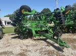 John Deere 2720