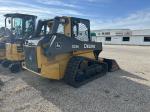 John Deere 323E