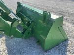 John Deere 5115M