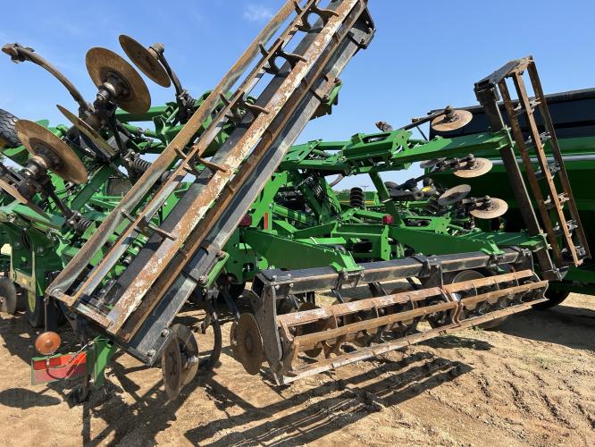 John Deere 2730