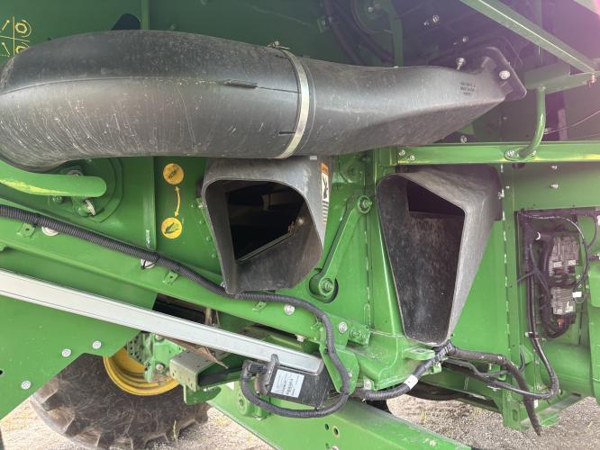 John Deere S7 900