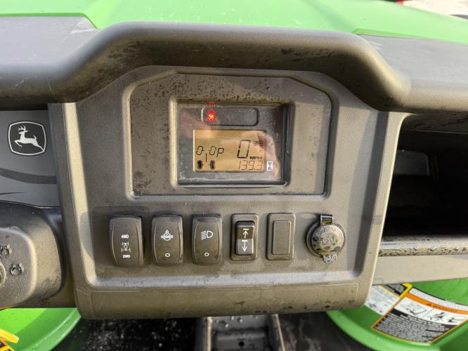 John Deere HPX615E