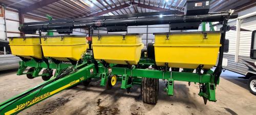 2013 John Deere 1780