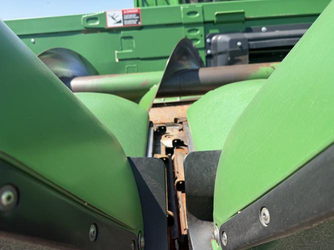 John Deere C8R