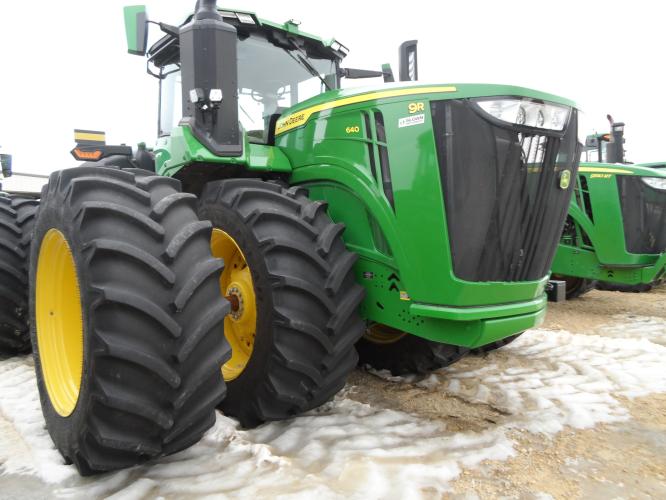 John Deere 9R 640