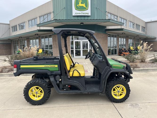 John Deere XUV 835M