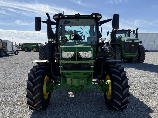 John Deere 6R 130