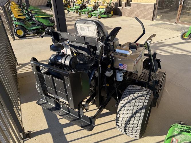 Dixie Chopper XCALIBER 3574EFI