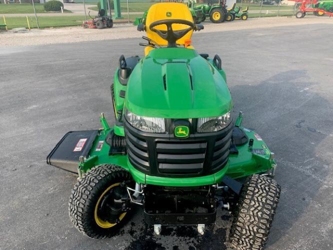 John Deere X739