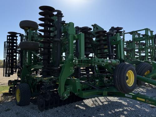 2021 John Deere 2660VT