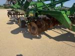 John Deere 2720