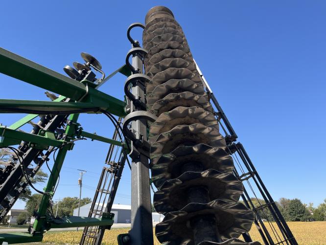 John Deere 2623VT