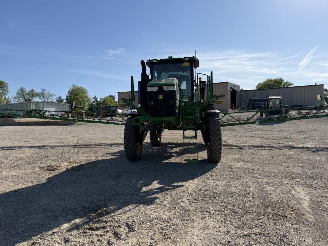 John Deere 412R