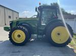 John Deere 8335R