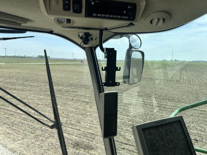 John Deere S770